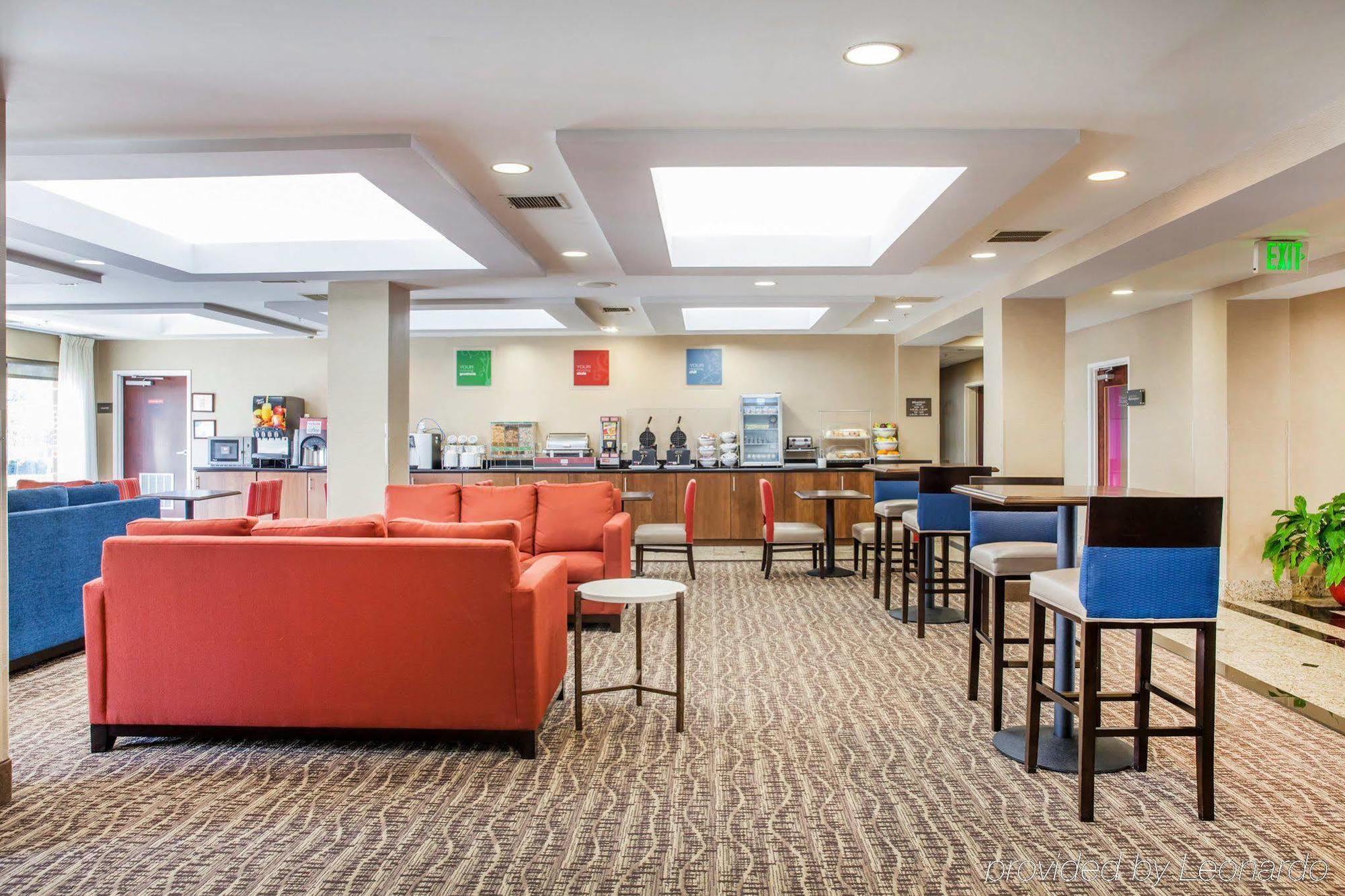 Comfort Columbia Gateway Hotel