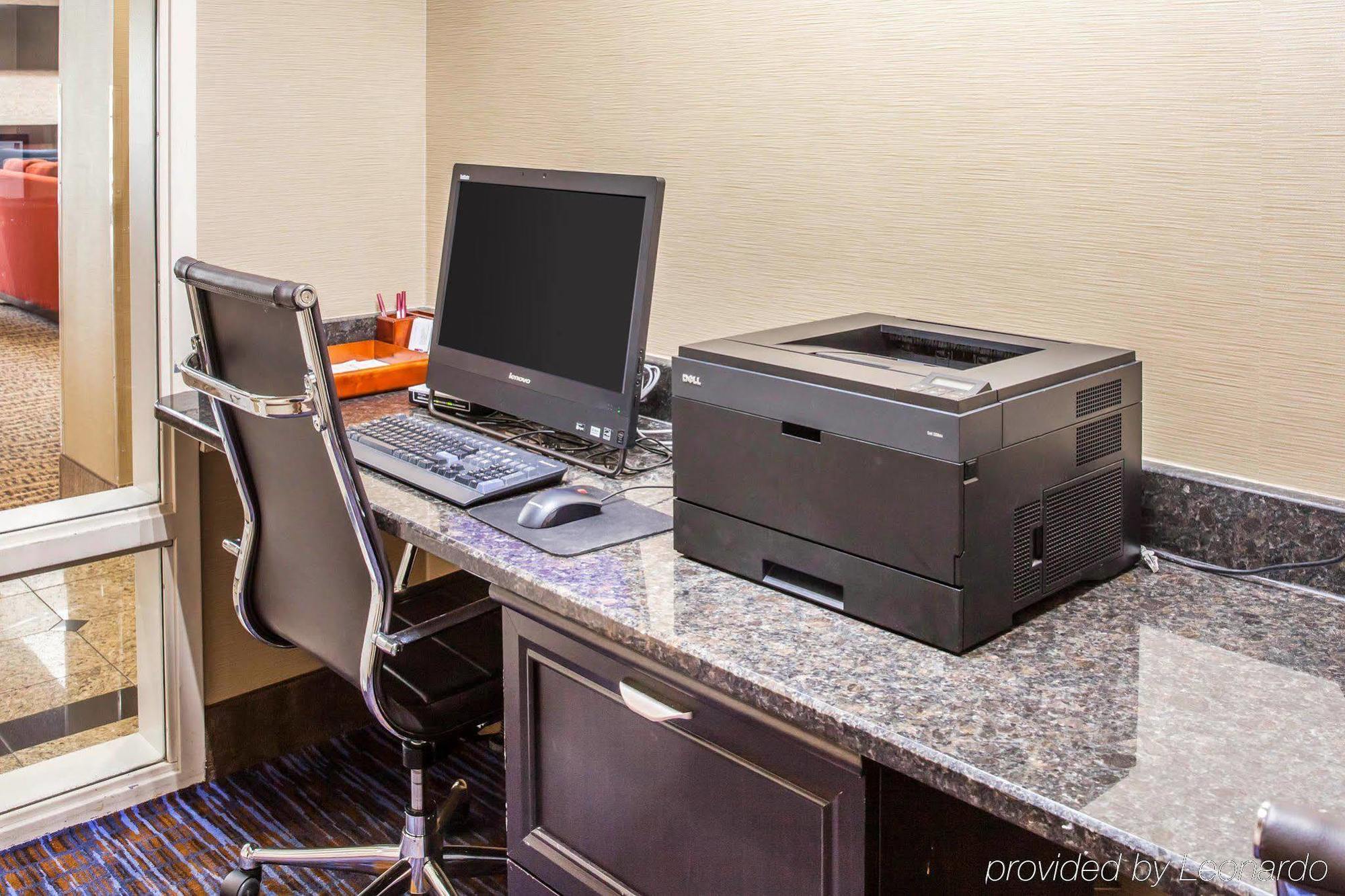Comfort Columbia Gateway Hotel
