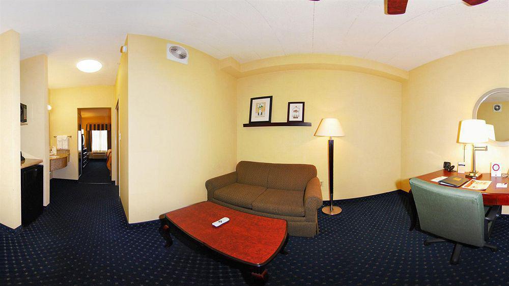 Hotel Comfort Columbia Gateway 2*